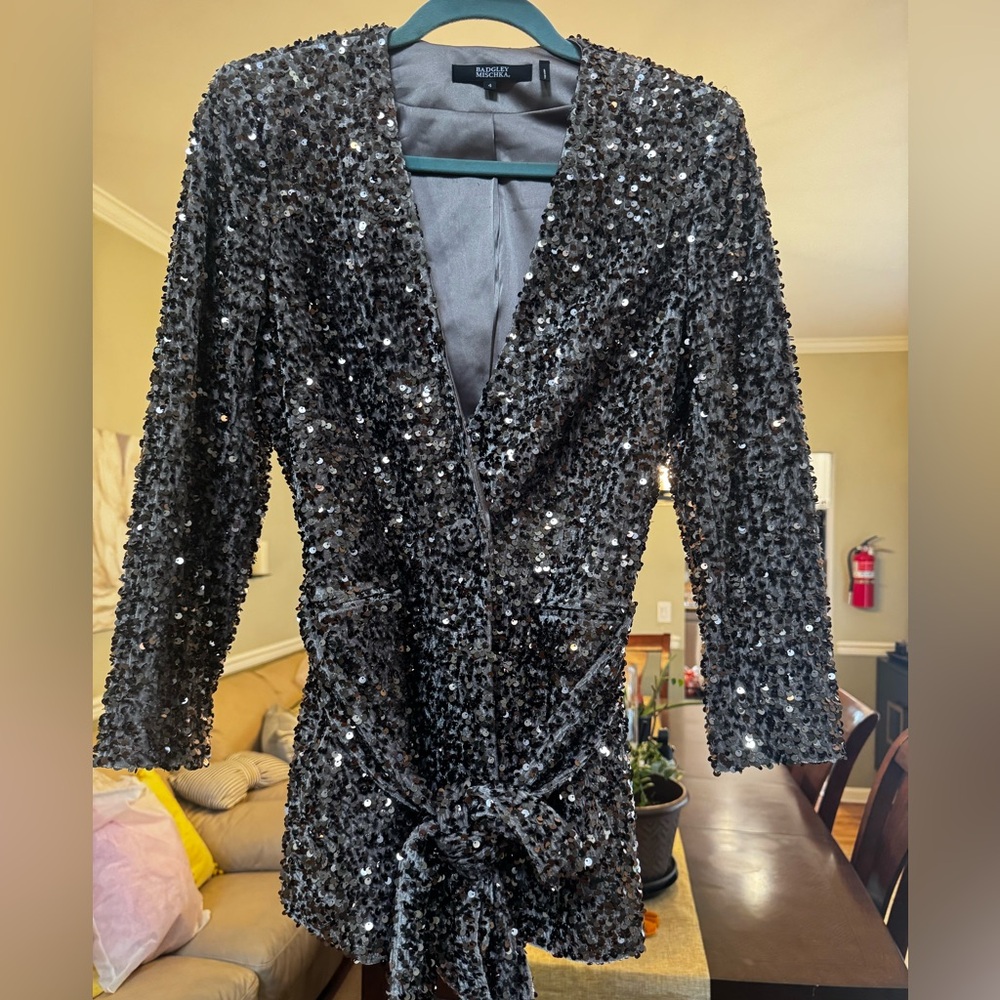 Badgley Mischka gold Sequin Blazer size 4